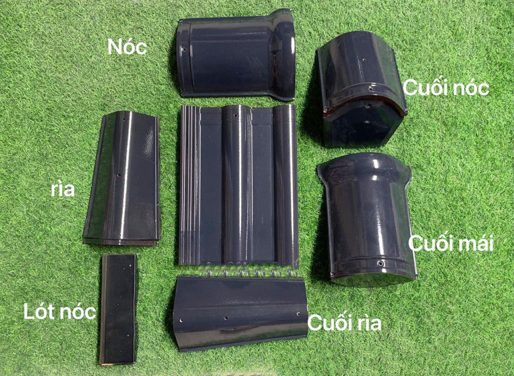 ngói rìa ngói nóc